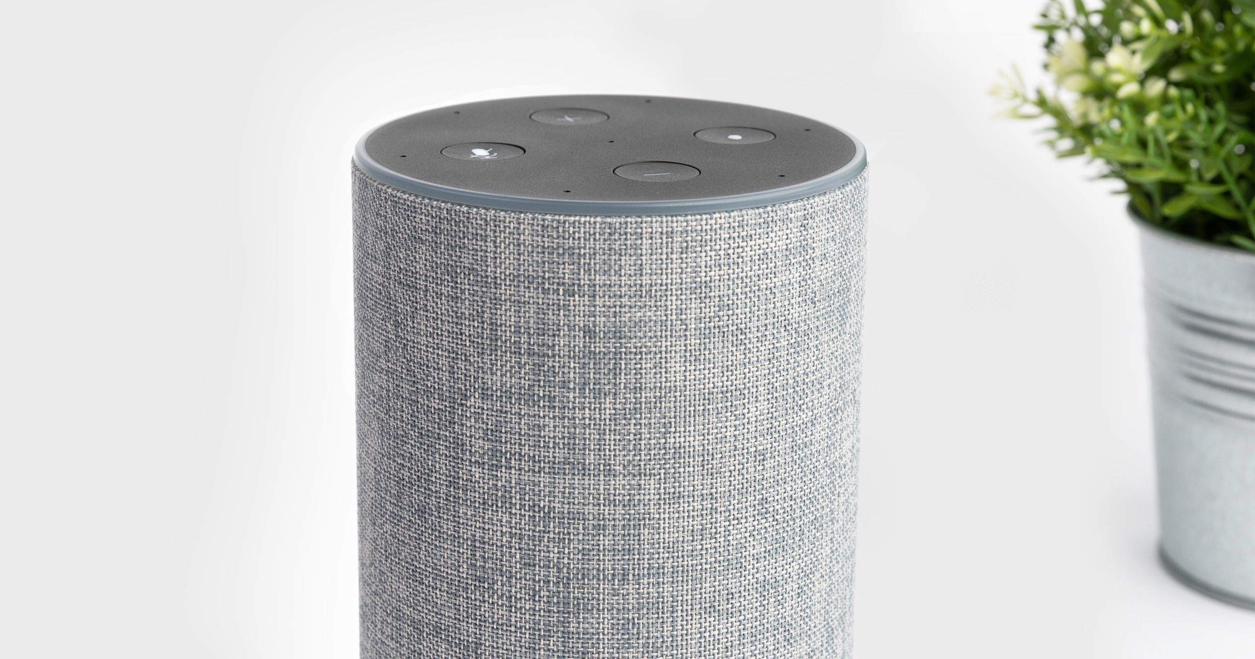 The Speaker for Home and on the Go With a Slim Design