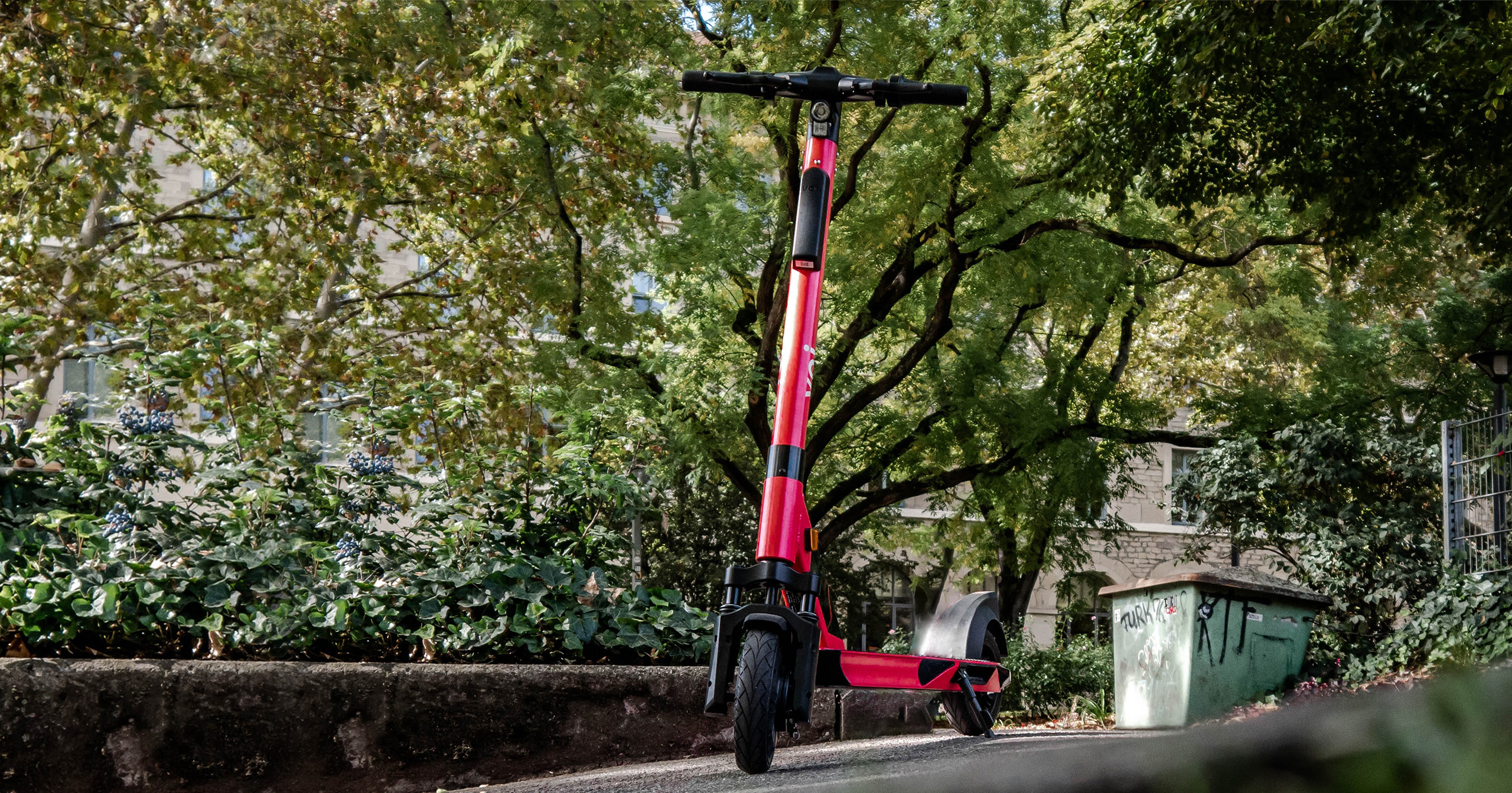 The New E-scooter From Tiger in a Long-term Test